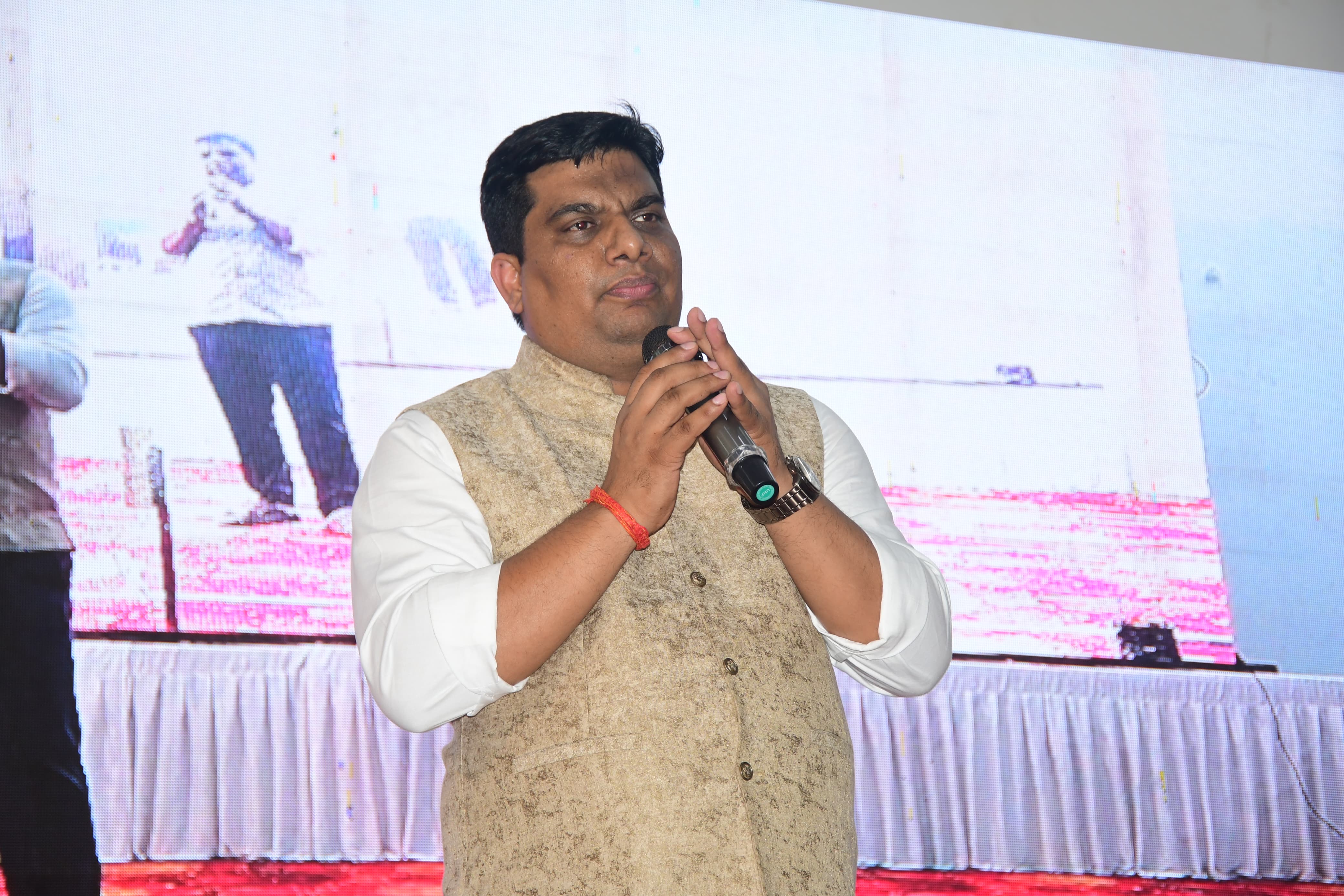 WhatsApp Image 2025-11-08 at 10.42.13 PM.jpeg